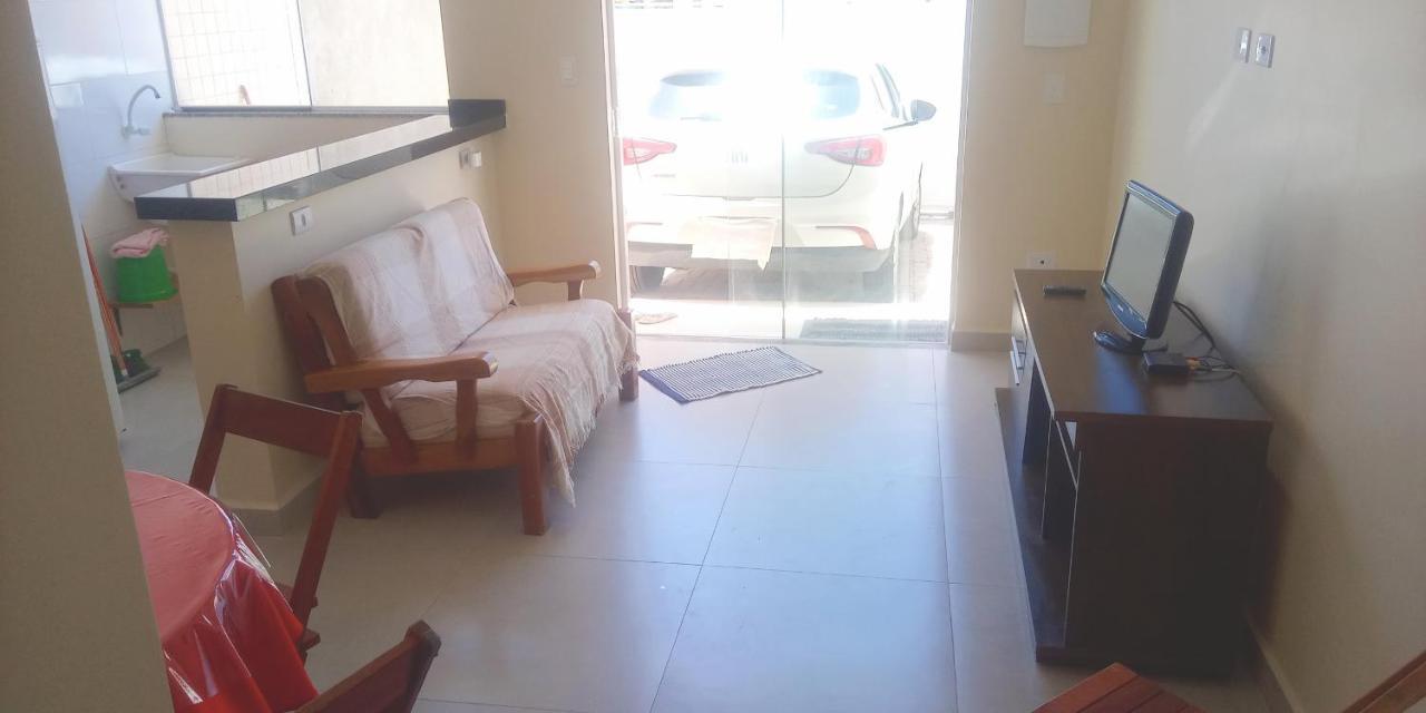 Apto Aluguel na Temporada Pé na Areia Peruíbe SP Esterno foto