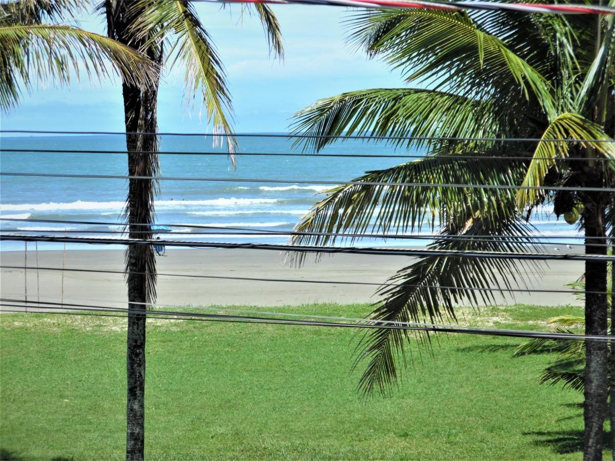 Apto Aluguel na Temporada Pé na Areia Peruíbe SP Esterno foto